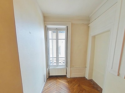 APPARTEMENT T2 A LOUER - LYON 2EME ARRONDISSEMENT Vaubecour-Mairie - 58.77 m2 - 754,06€ charges comprises par mois