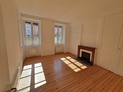 APPARTEMENT T2 A LOUER - LYON 2EME ARRONDISSEMENT Carnot-Charite - 42.08 m2 - 755€ charges comprises par mois