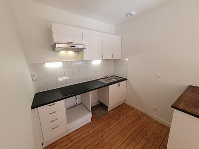 APPARTEMENT T2 A LOUER - LYON 2EME ARRONDISSEMENT Carnot-Charite - 42.08 m2 - 755€ charges comprises par mois