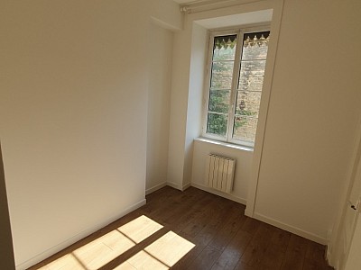 APPARTEMENT T2 A LOUER - LYON 2EME ARRONDISSEMENT Carnot-Charite - 42.08 m2 - 755€ charges comprises par mois