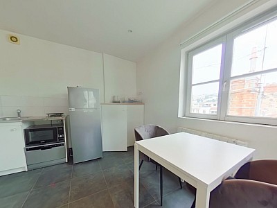 APPARTEMENT T2 A LOUER - LYON 2EME ARRONDISSEMENT Ampere-Ainay - 26.81 m2 - 765€ charges comprises par mois