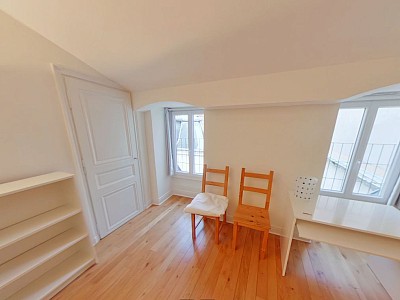 APPARTEMENT T2 A LOUER - LYON 2EME ARRONDISSEMENT Bellecour-Sala - 51.11 m2 - 1025€ charges comprises par mois