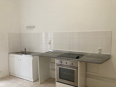 APPARTEMENT T2 A LOUER - LYON 2EME ARRONDISSEMENT Carnot-Charite - 60.88 m2 - 990€ charges comprises par mois