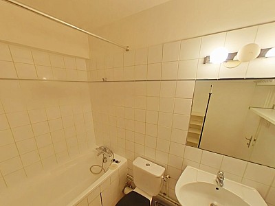 APPARTEMENT T2 A LOUER - LYON 2EME ARRONDISSEMENT Carnot-Charite - 35.04 m2 - 700�&euro; charges comprises par mois