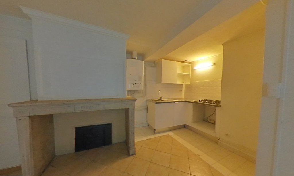 APPARTEMENT T2 A LOUER - LYON 2EME ARRONDISSEMENT Bellecour-a Gourjus - 37.34 m2 - 790�&euro; charges comprises par mois