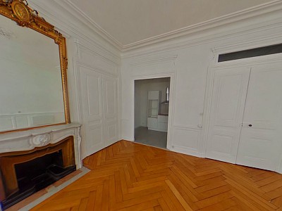 APPARTEMENT T2 A LOUER - LYON 2EME ARRONDISSEMENT Ampere-Ainay - 85.71 m2 - 1 536 € charges comprises par mois