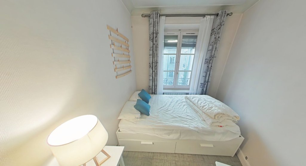 APPARTEMENT T2 A LOUER - LYON 2EME ARRONDISSEMENT Carnot-Charite - 39.21 m2 - 730�&euro; charges comprises par mois