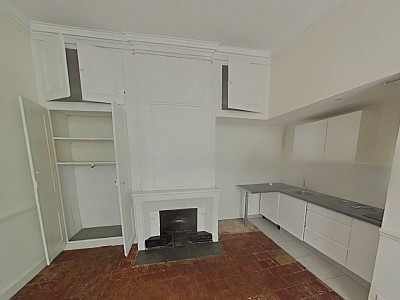 APPARTEMENT T2 A LOUER - LYON 2EME ARRONDISSEMENT Bellecour-a Gourjus - 41.34 m2 - 851 &euro; charges comprises par mois