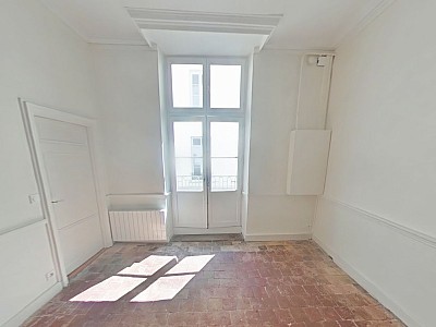 APPARTEMENT T2 A LOUER - LYON 2EME ARRONDISSEMENT Bellecour-a Gourjus - 41.34 m2 - 851 &euro; charges comprises par mois