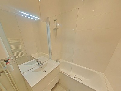 APPARTEMENT T2 A LOUER - LYON 2EME ARRONDISSEMENT Bellecour-a Gourjus - 41.34 m2 - 851 &euro; charges comprises par mois