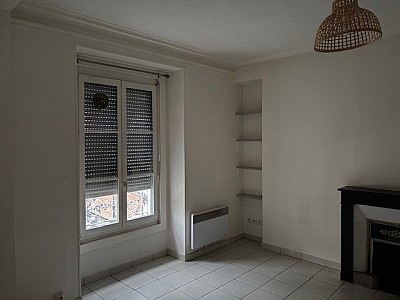 APPARTEMENT T2 A LOUER - LYON 2EME ARRONDISSEMENT Merciere-Grolee - 37.46 m2 - 750 &euro; charges comprises par mois