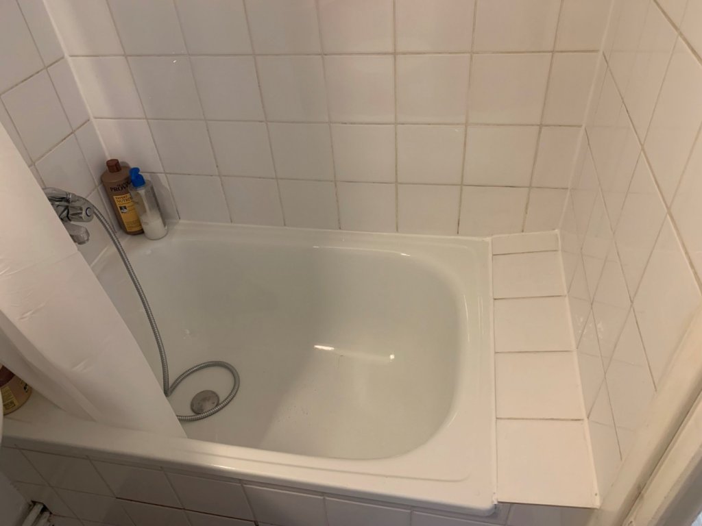 APPARTEMENT T2 A LOUER - LYON 2EME ARRONDISSEMENT La Bourse-Grenette - 21.82 m2 - 695 &euro; charges comprises par mois