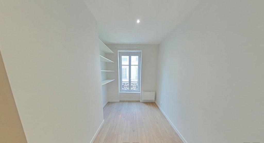 APPARTEMENT T2 A LOUER - LYON 2EME ARRONDISSEMENT Gailleton-A. Comte - 52.16 m2 - 1 104 &euro; charges comprises par mois
