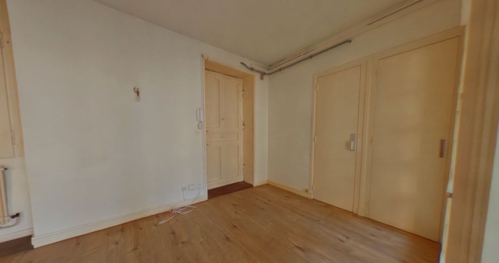 APPARTEMENT T2 A LOUER - LYON 2EME ARRONDISSEMENT Gailleton-A. Comte - 64.35 m2 - 1 000 &euro; charges comprises par mois