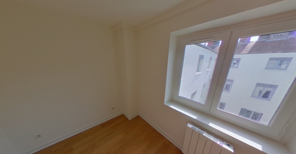APPARTEMENT T2 A LOUER - LYON 2EME ARRONDISSEMENT Bellecour-Sala - 21.75 m2 - 445 &euro; charges comprises par mois