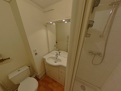 APPARTEMENT T2 A LOUER - LYON 2EME ARRONDISSEMENT Bellecour-Sala - 21.75 m2 - 445 &euro; charges comprises par mois