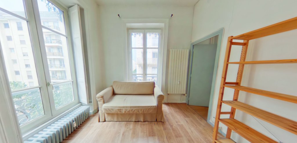 APPARTEMENT T2 A LOUER - LYON 2EME ARRONDISSEMENT La Bourse-Grenette - 33.06 m2 - 785 &euro; charges comprises par mois