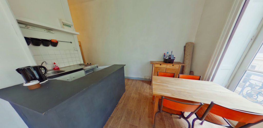 APPARTEMENT T2 A LOUER - LYON 2EME ARRONDISSEMENT La Bourse-Grenette - 33.06 m2 - 785 &euro; charges comprises par mois