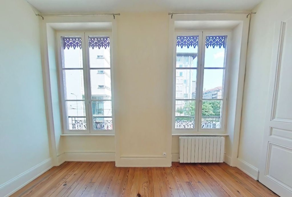 APPARTEMENT T2 A LOUER LYON 3EME ARRONDISSEMENT 45.77 m2 805