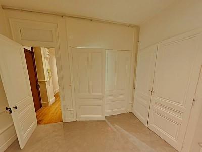 APPARTEMENT T2 A LOUER - LYON 3EME ARRONDISSEMENT Saxe-Vileroy - 65.35 m2 - 920 &euro; charges comprises par mois