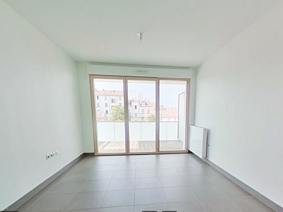 APPARTEMENT T2 A LOUER - LYON 3EME ARRONDISSEMENT Trarieux-Lacassagne - 38.13 m2 - 672,30€ charges comprises par mois