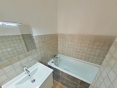 APPARTEMENT T2 A LOUER - LYON 3EME ARRONDISSEMENT Paul Bert-Maisons Neuves - 45.69 m2 - 715€ charges comprises par mois