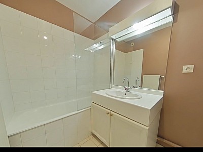APPARTEMENT T2 A LOUER - LYON 3EME ARRONDISSEMENT Moncey - 53.09 m2 - 845€ charges comprises par mois