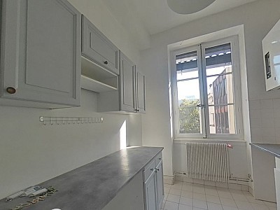 APPARTEMENT T2 A LOUER - LYON 3EME ARRONDISSEMENT - 71.01 m2 - 1010€ charges comprises par mois