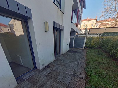 APPARTEMENT T2 A LOUER - LYON 3EME ARRONDISSEMENT Richard Vitton-Docteur Long - 43.18 m2 - 780 € charges comprises par mois