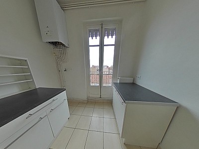 APPARTEMENT T2 A LOUER - LYON 3EME ARRONDISSEMENT Mutualite-Liberte - 75.6 m2 - 1�045�&euro; charges comprises par mois