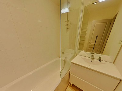 APPARTEMENT T2 A LOUER - LYON 3EME ARRONDISSEMENT Baraban-Ferrandiere - 29.59 m2 - 665�&euro; charges comprises par mois