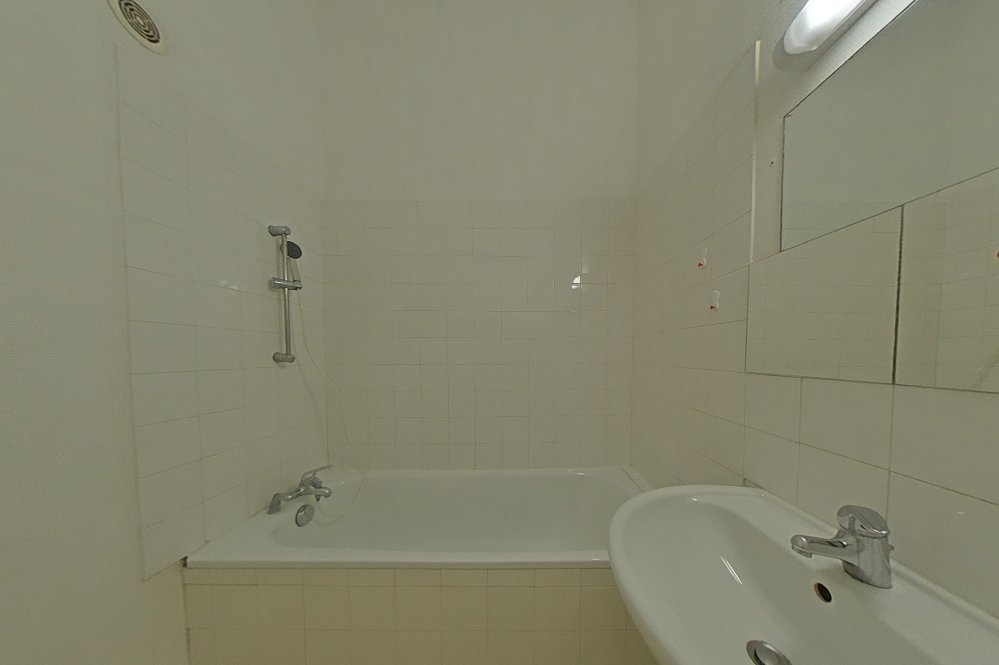 APPARTEMENT T2 A LOUER - LYON 3EME ARRONDISSEMENT Paul Bert-Maisons Neuves - 47.62 m2 - 673�&euro; charges comprises par mois