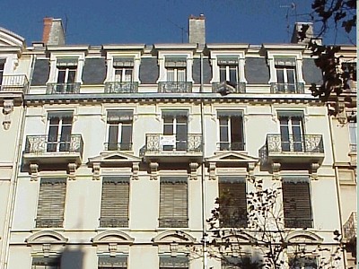 APPARTEMENT T2 A LOUER - LYON 3EME ARRONDISSEMENT - 55,67 m2 - 840,79 € charges comprises par mois