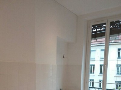 APPARTEMENT T2 A LOUER - LYON 3EME ARRONDISSEMENT - 55,67 m2 - 840,79 € charges comprises par mois