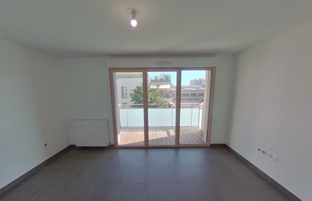 APPARTEMENT T2 A LOUER - LYON 3EME ARRONDISSEMENT Trarieux-Lacassagne - 38.57 m2 - 678,86 &euro; charges comprises par mois