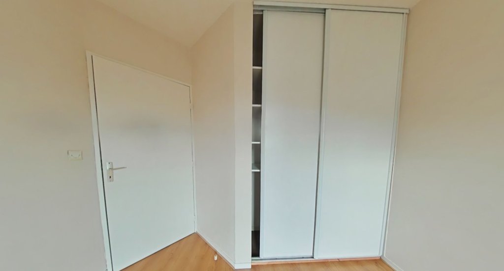 APPARTEMENT T2 A LOUER - LYON 3EME ARRONDISSEMENT Saxe-Vileroy - 51.05 m2 - 880 &euro; charges comprises par mois