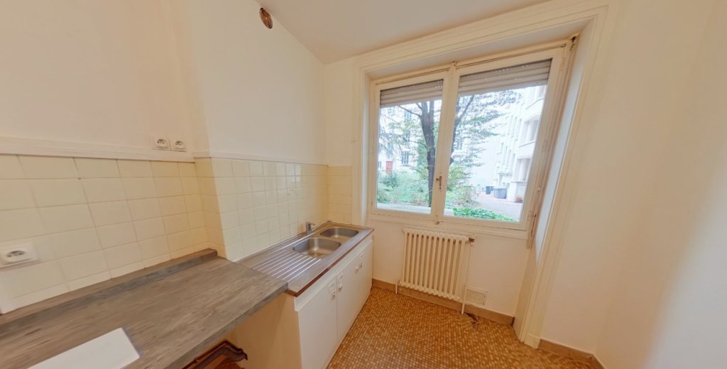 APPARTEMENT T2 A LOUER - LYON 3EME ARRONDISSEMENT Mutualite-Liberte - 53.17 m2 - 780 &euro; charges comprises par mois