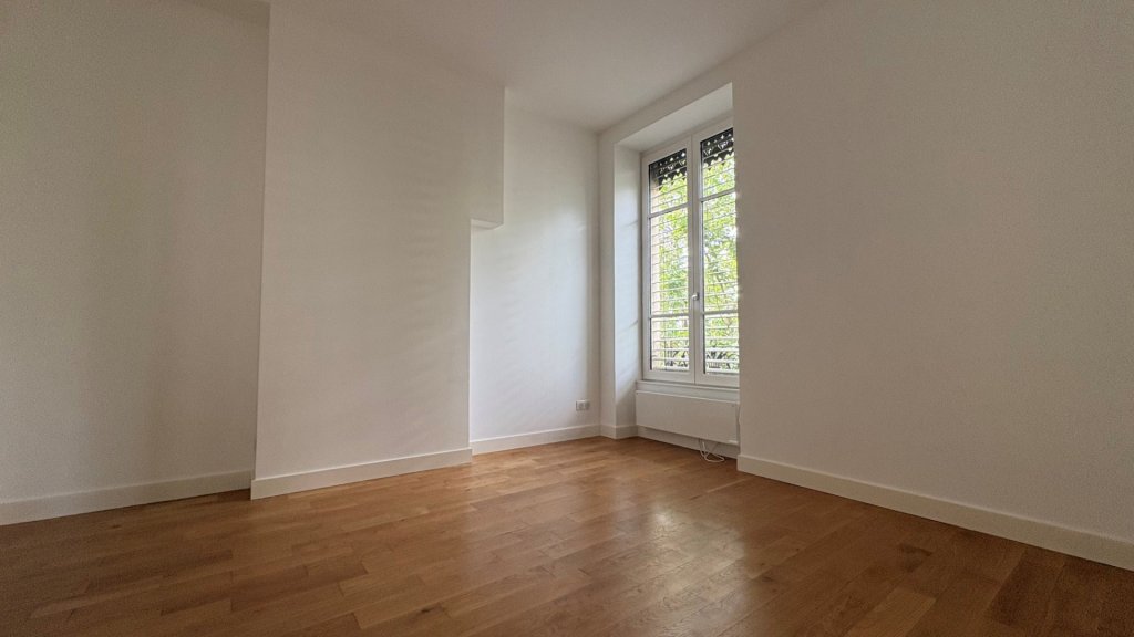 APPARTEMENT T2 A LOUER - LYON 3EME ARRONDISSEMENT Saint-Amour - 47.46 m2 - 995 &euro; charges comprises par mois