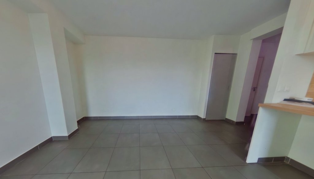 APPARTEMENT T2 A LOUER - LYON 3EME ARRONDISSEMENT - 46.33 m2 - 870 &euro; charges comprises par mois