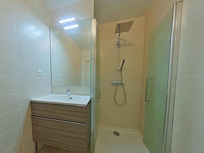 APPARTEMENT T2 A LOUER - LYON 3EME ARRONDISSEMENT - 46.33 m2 - 870 € charges comprises par mois