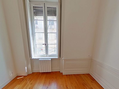 APPARTEMENT T2 A LOUER - LYON 3EME ARRONDISSEMENT Jussieu - 41.67 m2 - 840 € charges comprises par mois