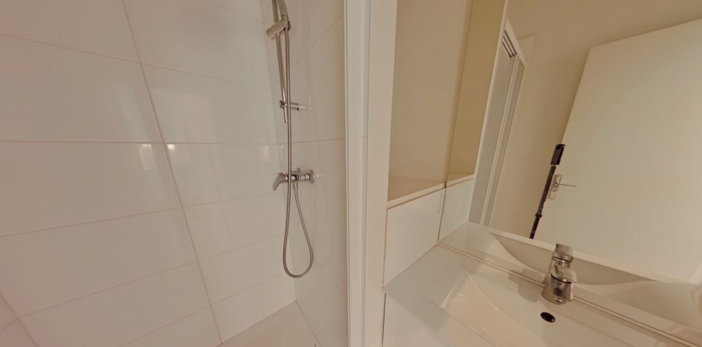 APPARTEMENT T2 A LOUER - LYON 3EME ARRONDISSEMENT Jussieu - 41.67 m2 - 840 &euro; charges comprises par mois