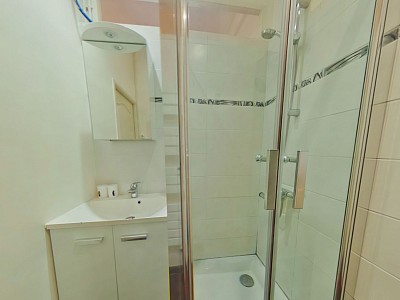 APPARTEMENT T2 A LOUER - LYON 3EME ARRONDISSEMENT Mairie-Saint-Sacrement - 44.59 m2 - 897 € charges comprises par mois