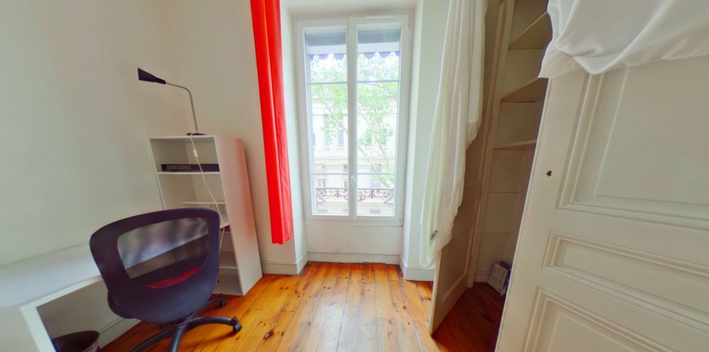 APPARTEMENT T2 A LOUER - LYON 3EME ARRONDISSEMENT Mairie-Saint-Sacrement - 44.59 m2 - 897 &euro; charges comprises par mois
