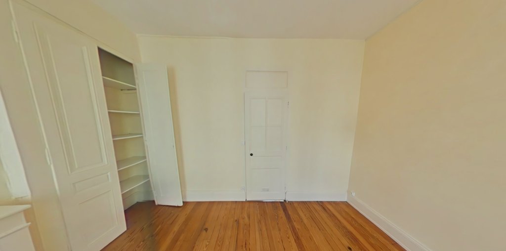 APPARTEMENT T2 A LOUER - LYON 3EME ARRONDISSEMENT Bonnel-Servient - 45.77 m2 - 843,51 &euro; charges comprises par mois