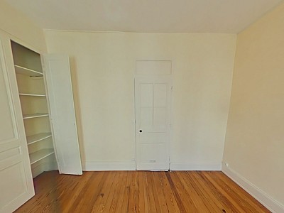 APPARTEMENT T2 A LOUER - LYON 3EME ARRONDISSEMENT Bonnel-Servient - 45.77 m2 - 843,51 &euro; charges comprises par mois