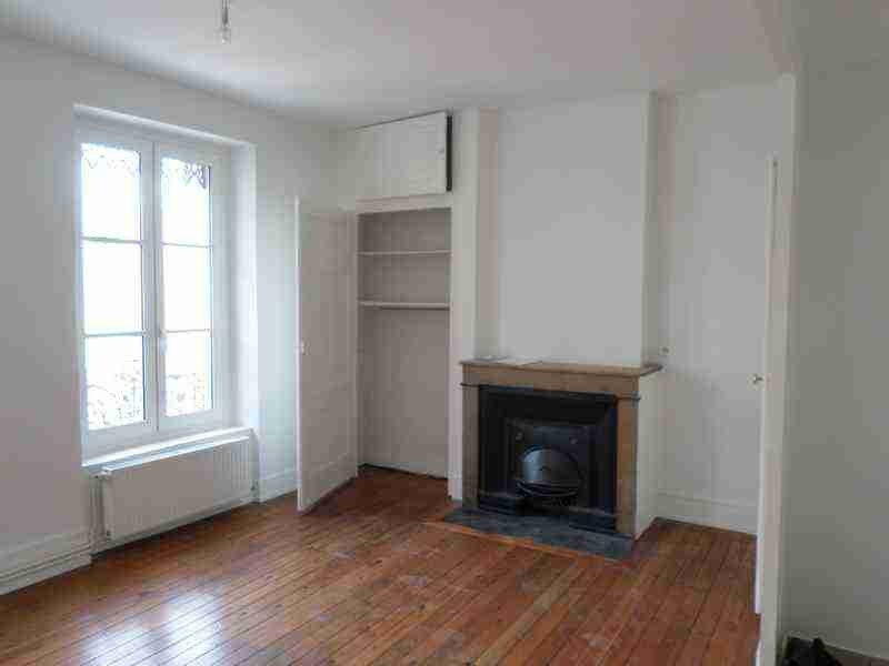 APPARTEMENT T2 A LOUER - LYON 3EME ARRONDISSEMENT - 46,57 ...