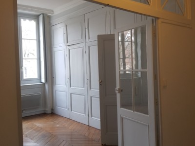 APPARTEMENT T2 - LYON 4EME ARRONDISSEMENT Croix Rousse - 49,2 m2 - LOUÉ