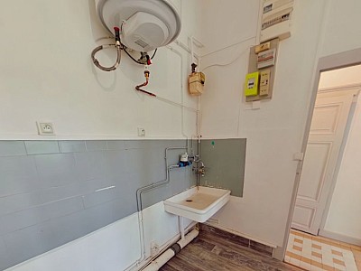 APPARTEMENT T2 A LOUER - LYON 4EME ARRONDISSEMENT Place Croix Rousse-Austerlitz - 49.2 m2 - 640�&euro; charges comprises par mois