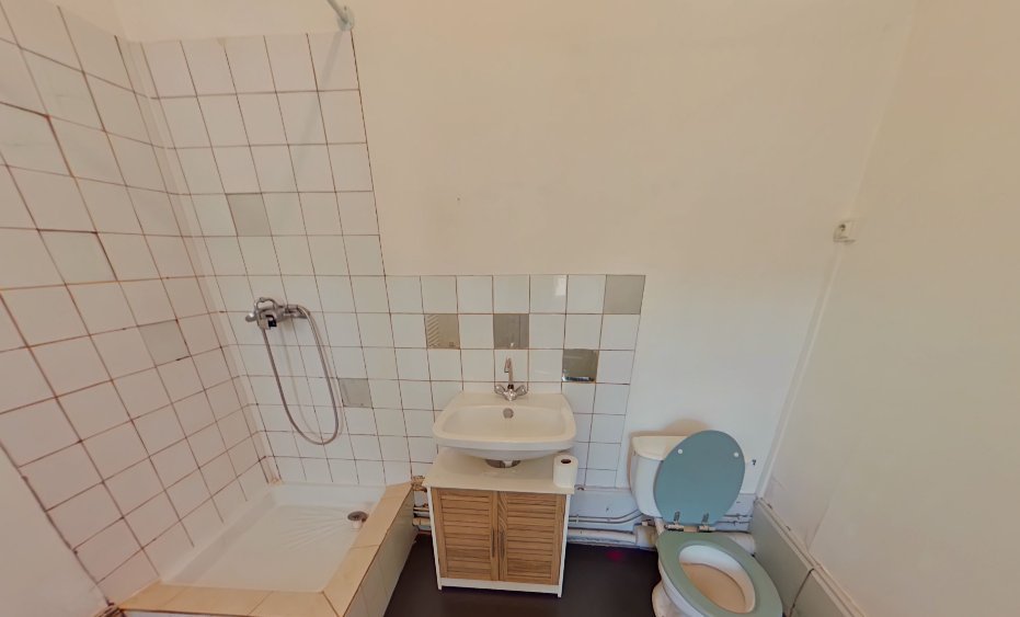 APPARTEMENT T2 A LOUER - LYON 4EME ARRONDISSEMENT Place Croix Rousse-Austerlitz - 49.2 m2 - 640�&euro; charges comprises par mois